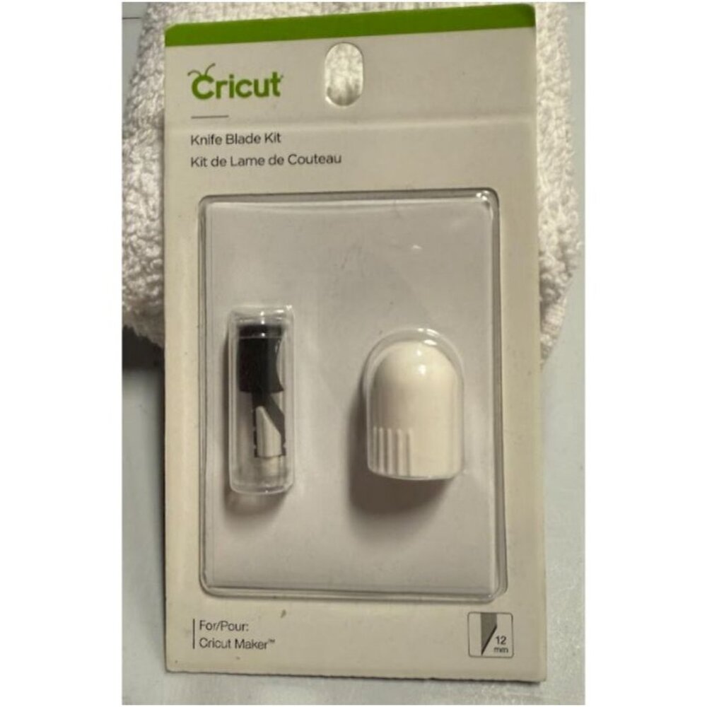Cricut 2006008 (Latest Model) Knife Blade Kit (12mm)